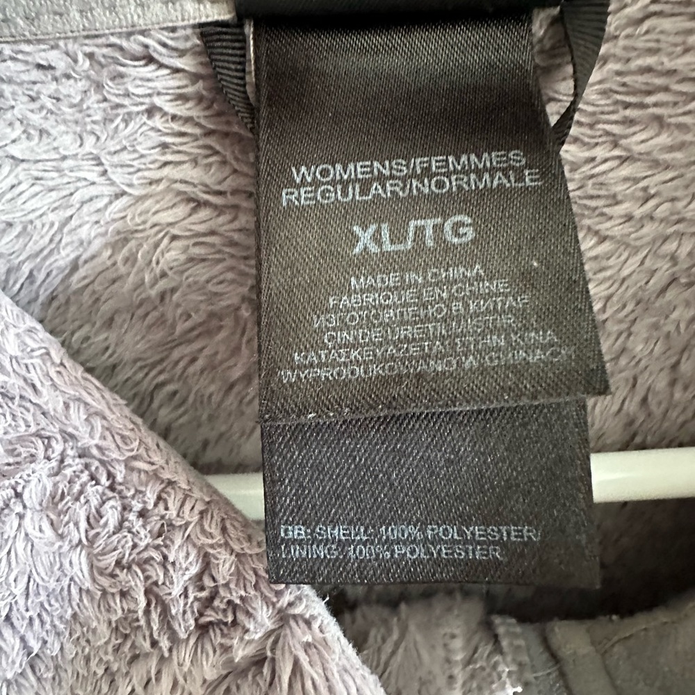 The North Face Women's Osito Fleece Jacket. Size XL - Meld Grey color. - Picture 4 of 4